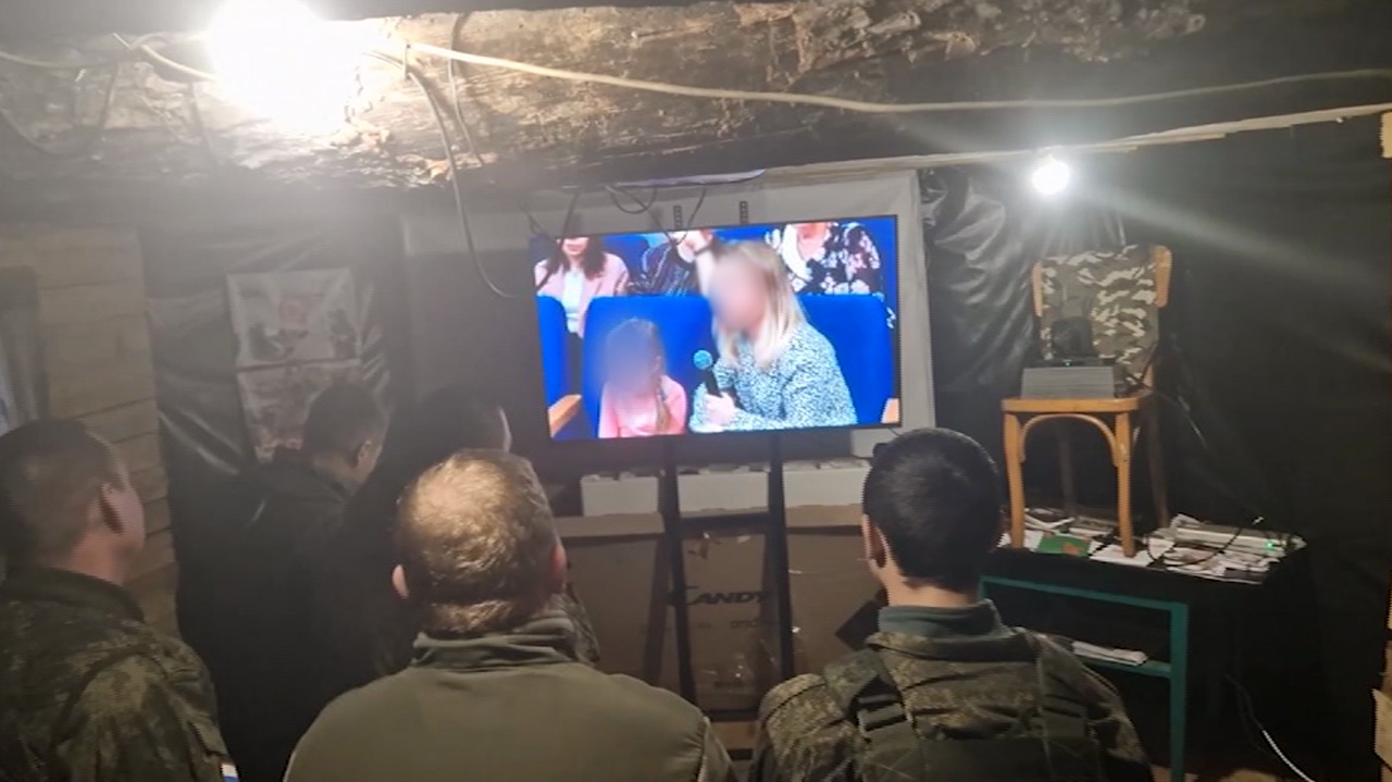 Жители Челябинска пообщались по телемосту с родными, которые участвуют в СВО