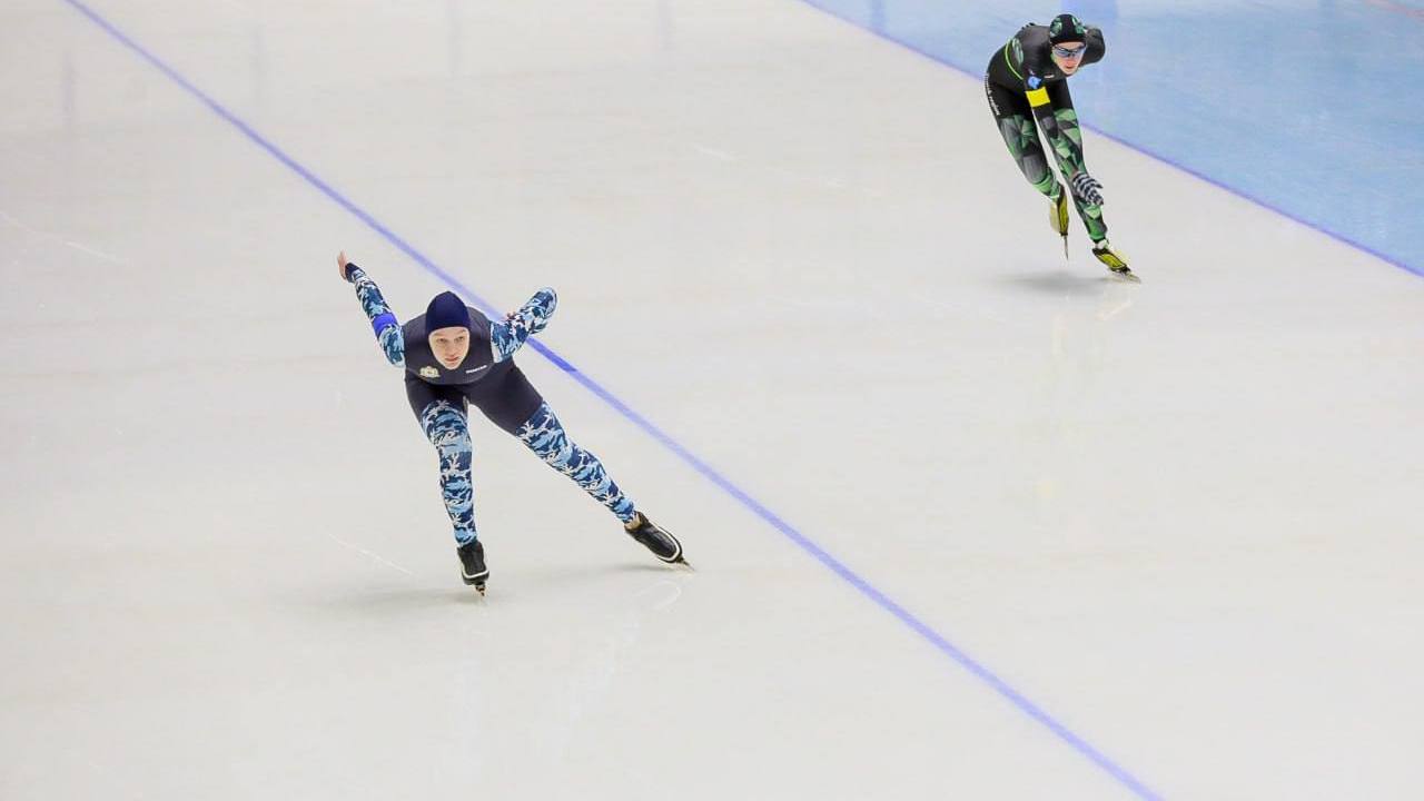 Губернатор Алексей Текслер посетил Кубок России по конькобежному спорту