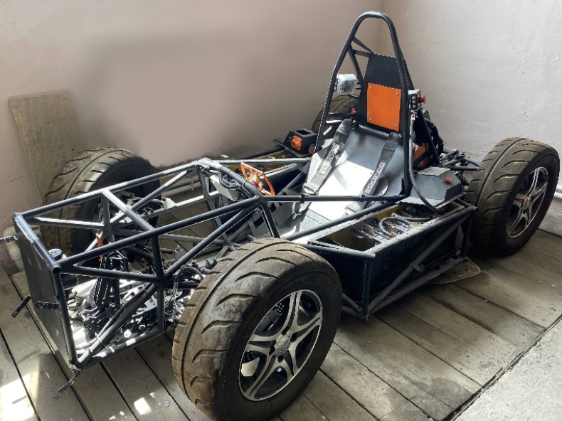 Студенты ЮУрГУ разрабатывают гоночный автомобиль как у "Formula-1" Студенты ЮУрГУ разрабатывают гоночный автомобиль как у "Formula-1"