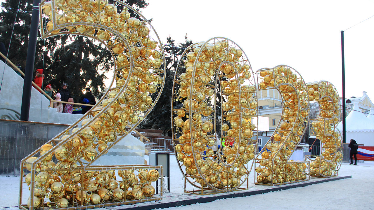 В мэрии Челябинска объявили, когда разберут главный ледовый городок