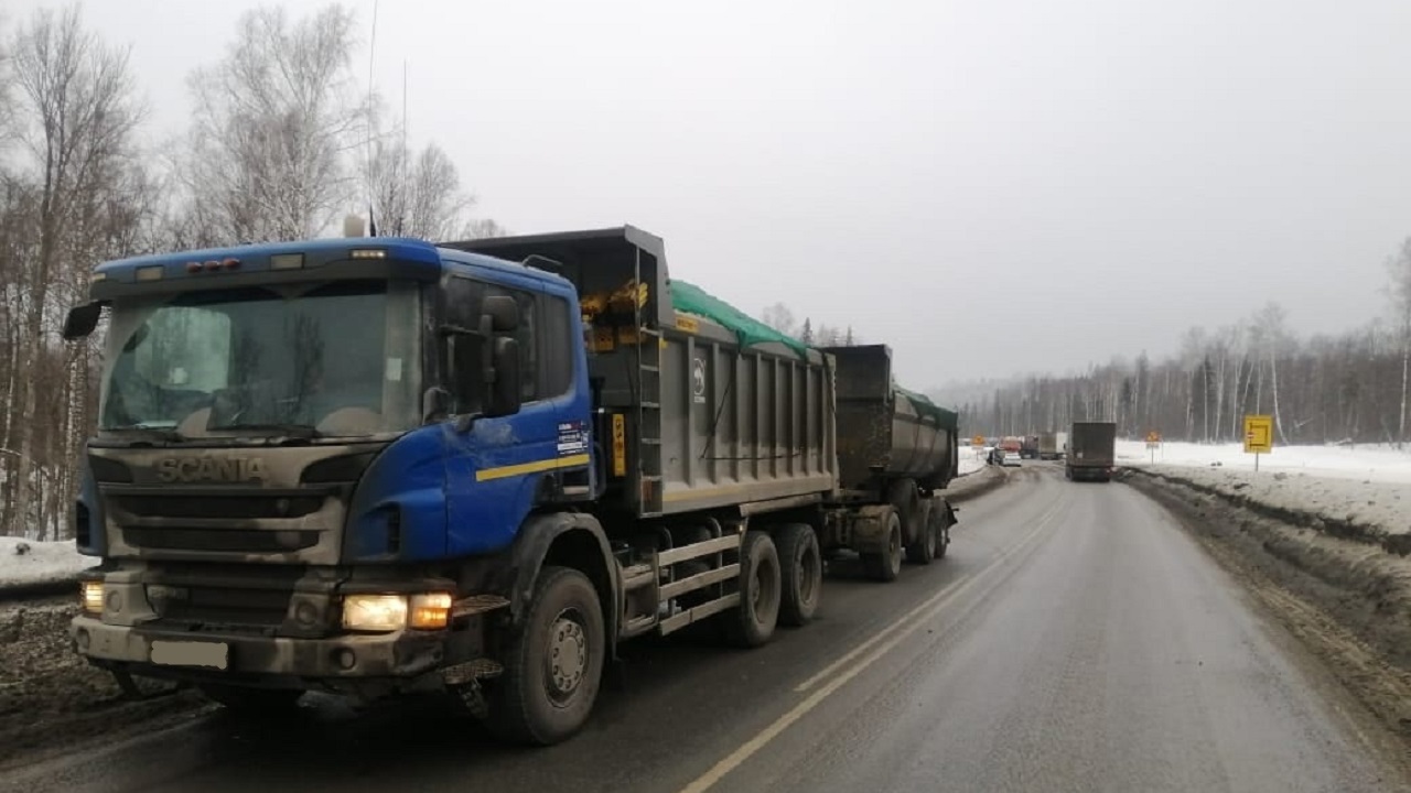На трассе М5 "Урал" в Челябинской области произошло ДТП с переворотом