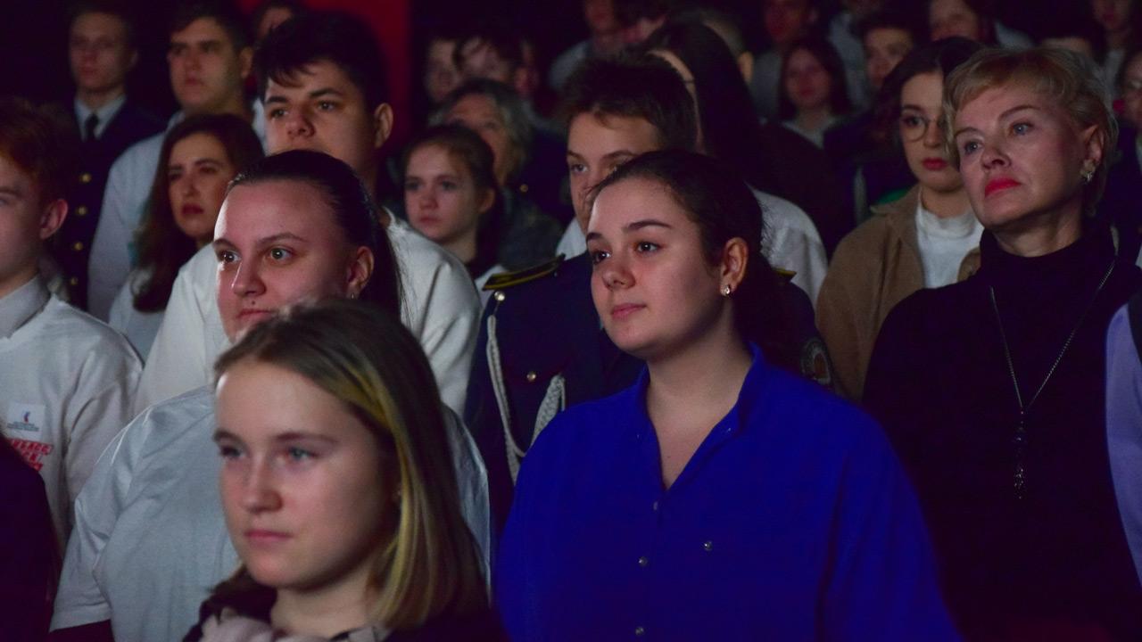 Премьера фильма "Донбасс, Челябинск с тобой" состоялась в Челябинске