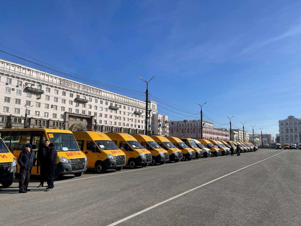 В муниципалитеты Челябинской области передали большую партию транспорта