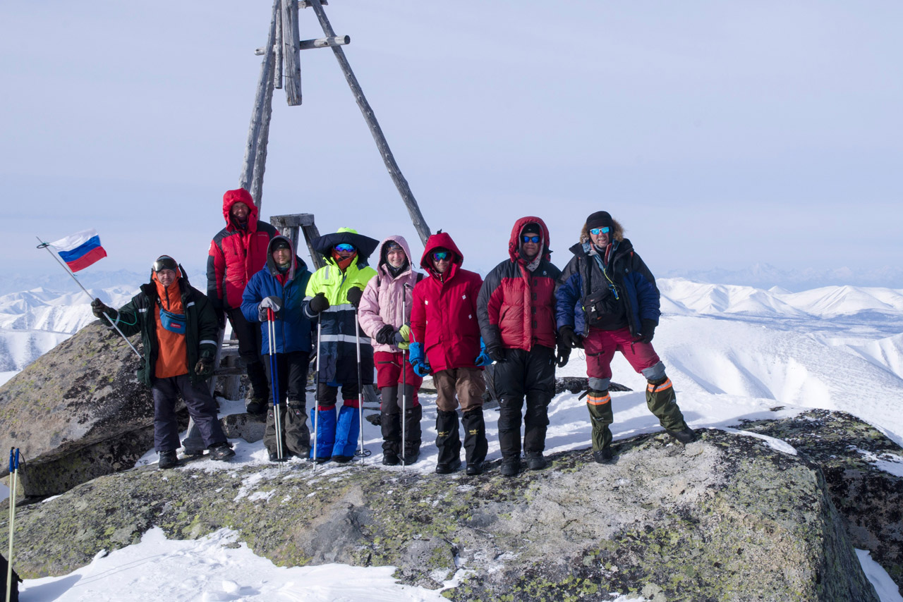 Туристы из Челябинска преодолели гигантские ступени ледопадов в Забайкалье