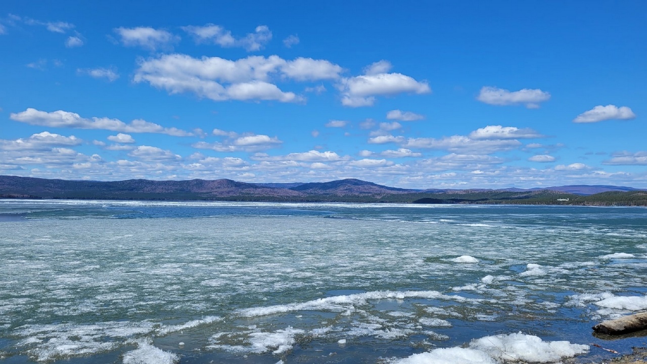 Потепление до 12°C и порывистый ветер ожидаются в Челябинской области