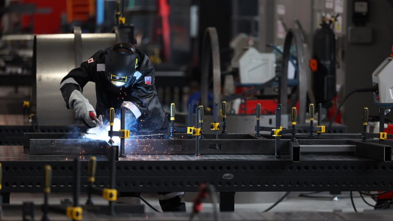 Завод по производству троллейбусов и электробусов открыли в Челябинске