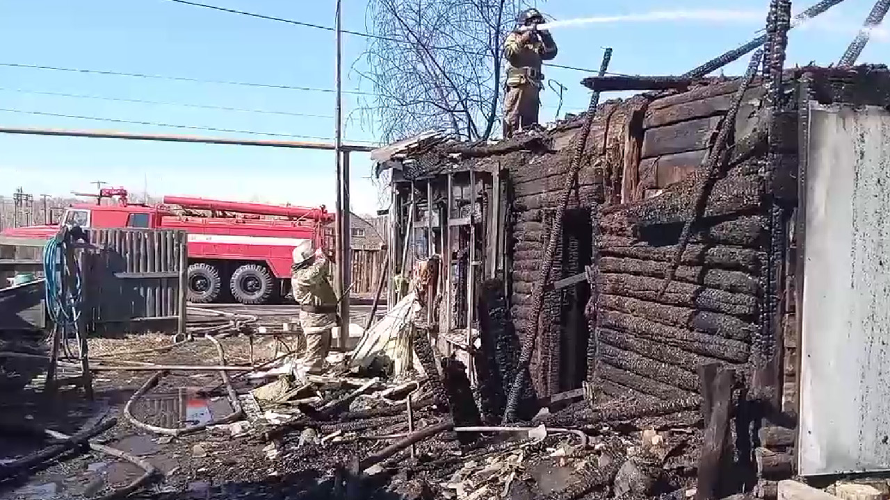 Тела двух человек обнаружили при тушении пожара в Челябинской области
