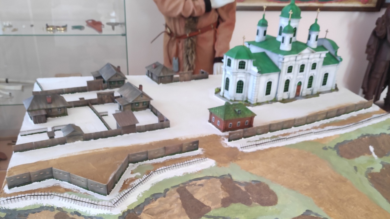 Масштабный макет Троицкой крепости создали реставраторы в Челябинской области