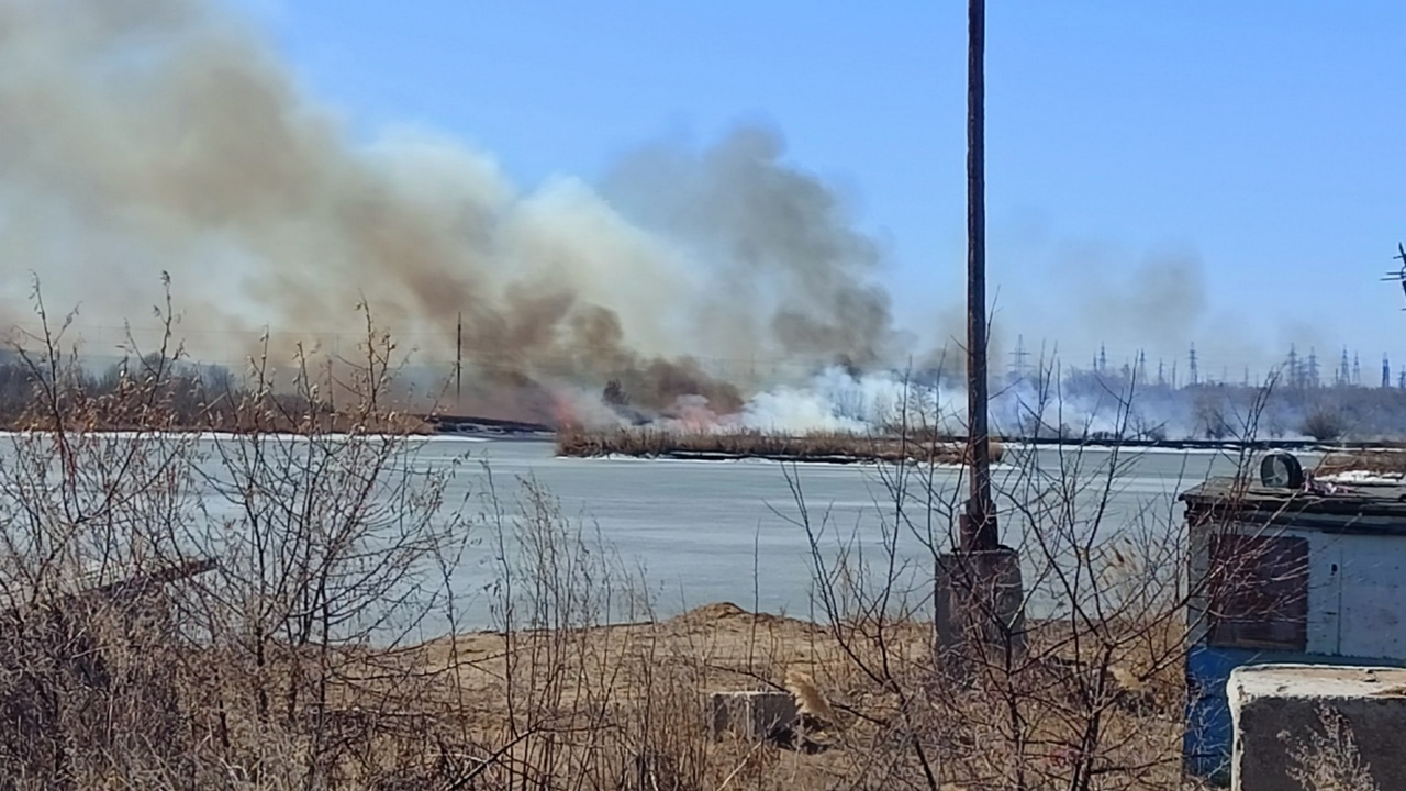 На масштабных учениях МЧС в Челябинской области пришлось тушить настоящий пожар