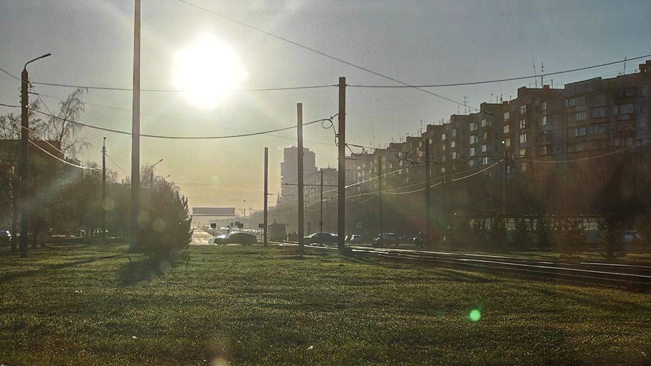 Министр экологии объяснил появление дымки и запаха гари в Челябинске