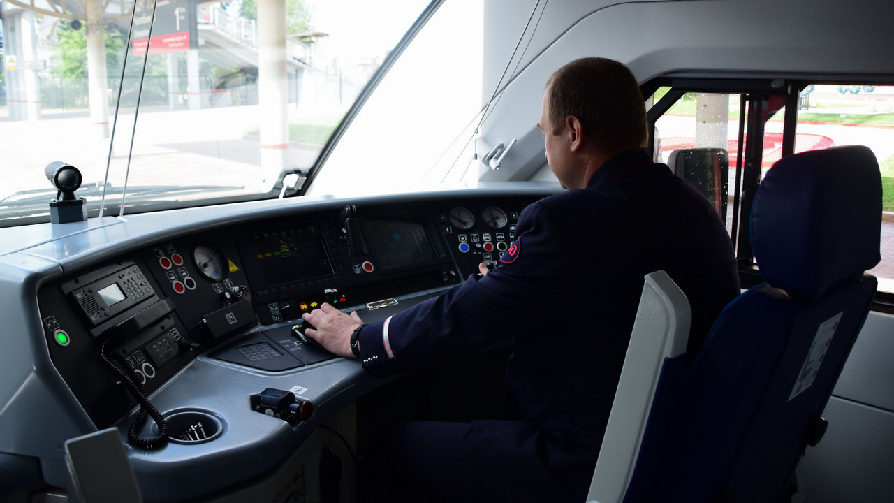 Ключевая профессия: о чем машинисты поездов не рассказывают пассажирам