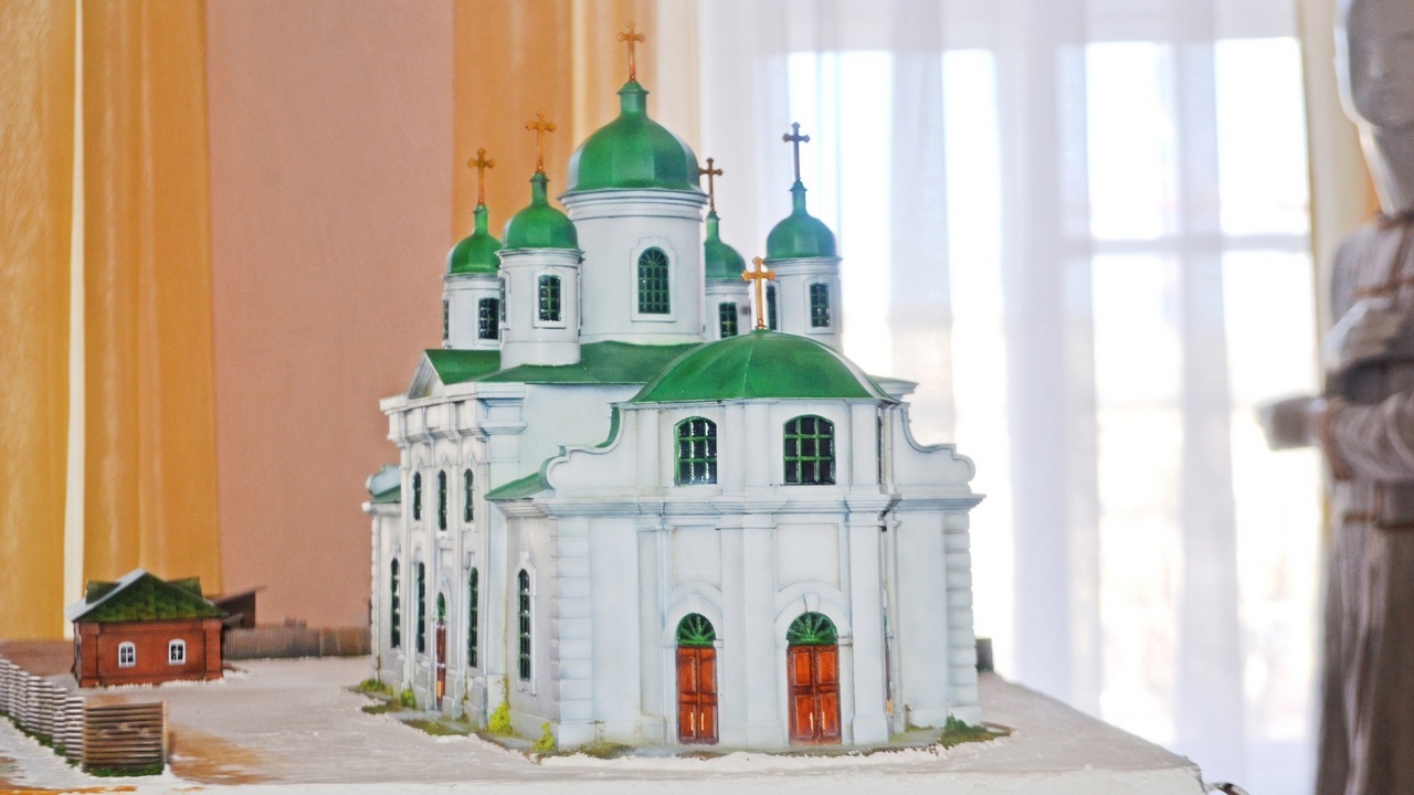 Уникальный собор XVIII века в миниатюре создали в Троицке 