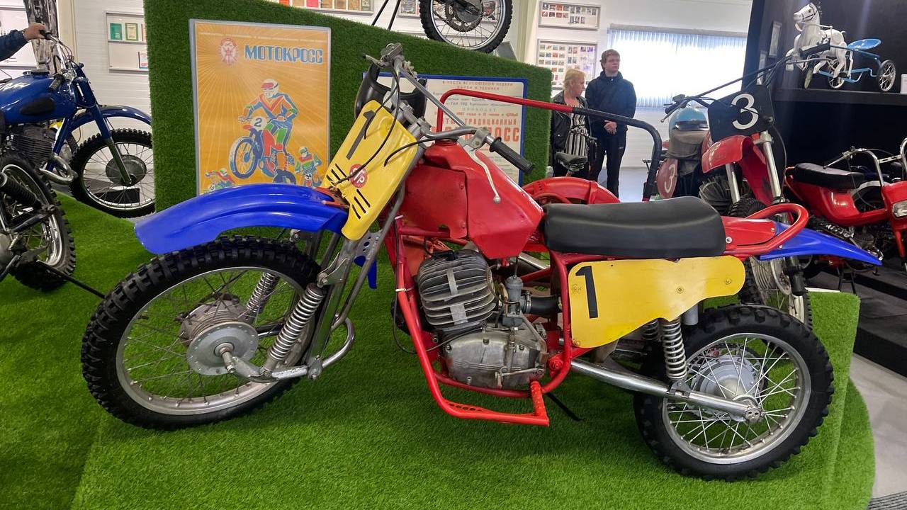 Сотни экспонатов: музей мотоциклов открылся в Челябинске