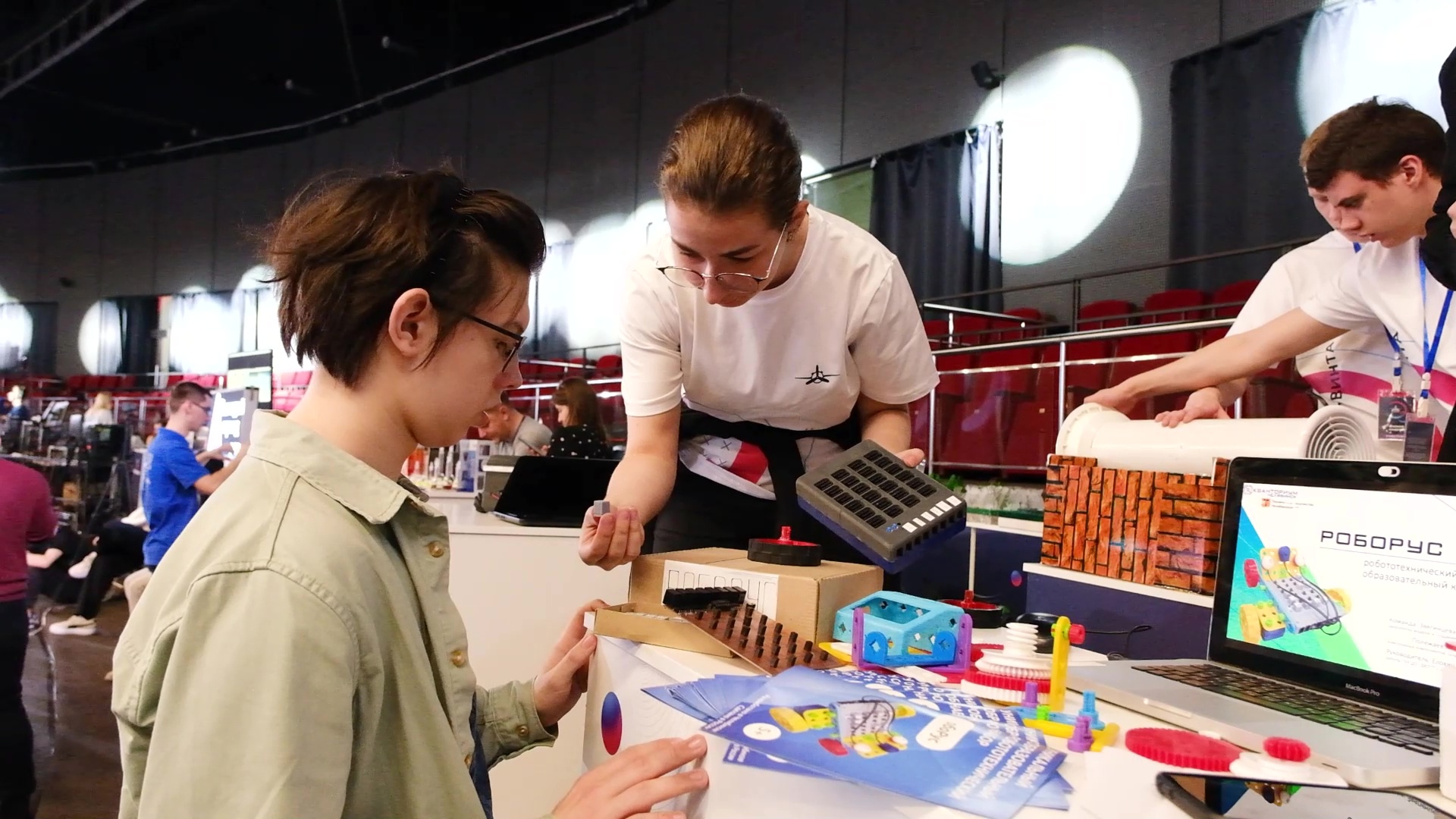 Чудеса инженерной мысли показали студенты из Челябинска на международном фестивале