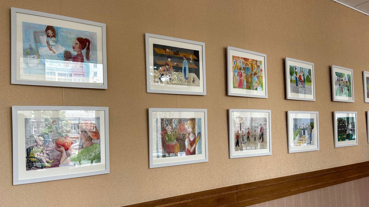 Выставка детских рисунков "Дорогою добра" открылась в Челябинске