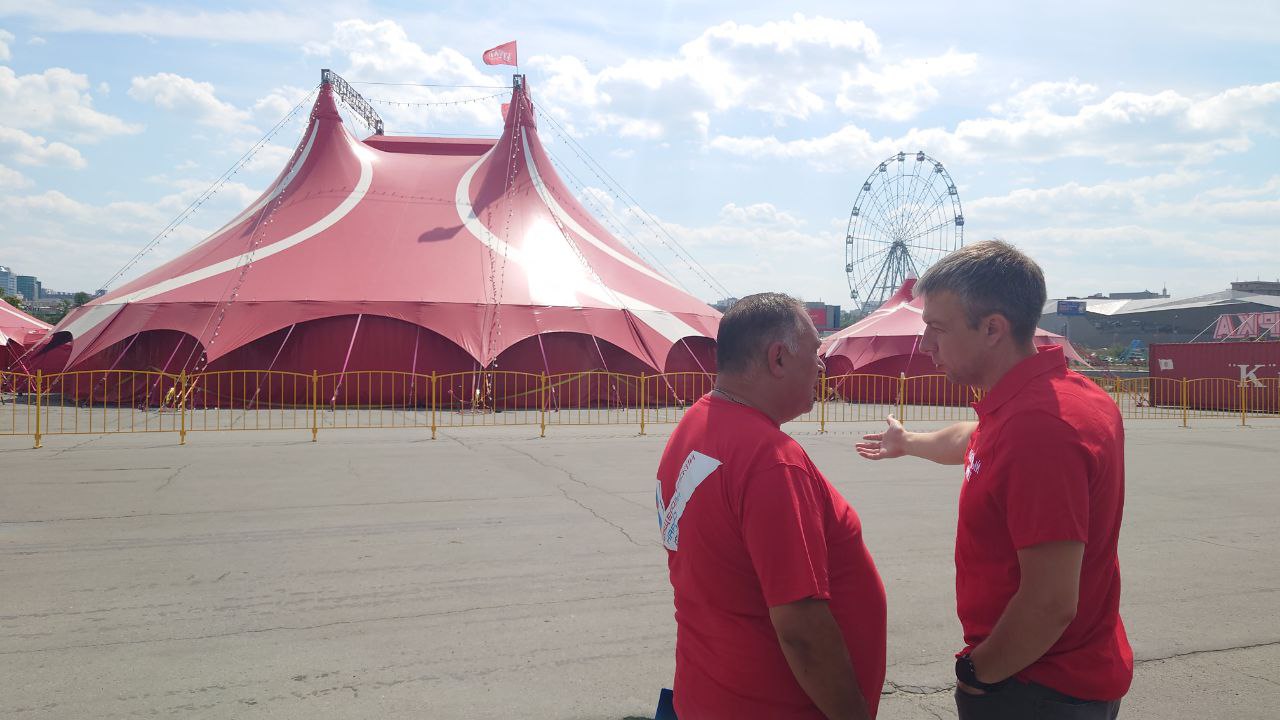 Зоозащитник Карен Даллакян провел проверку передвижного цирка в Челябинске