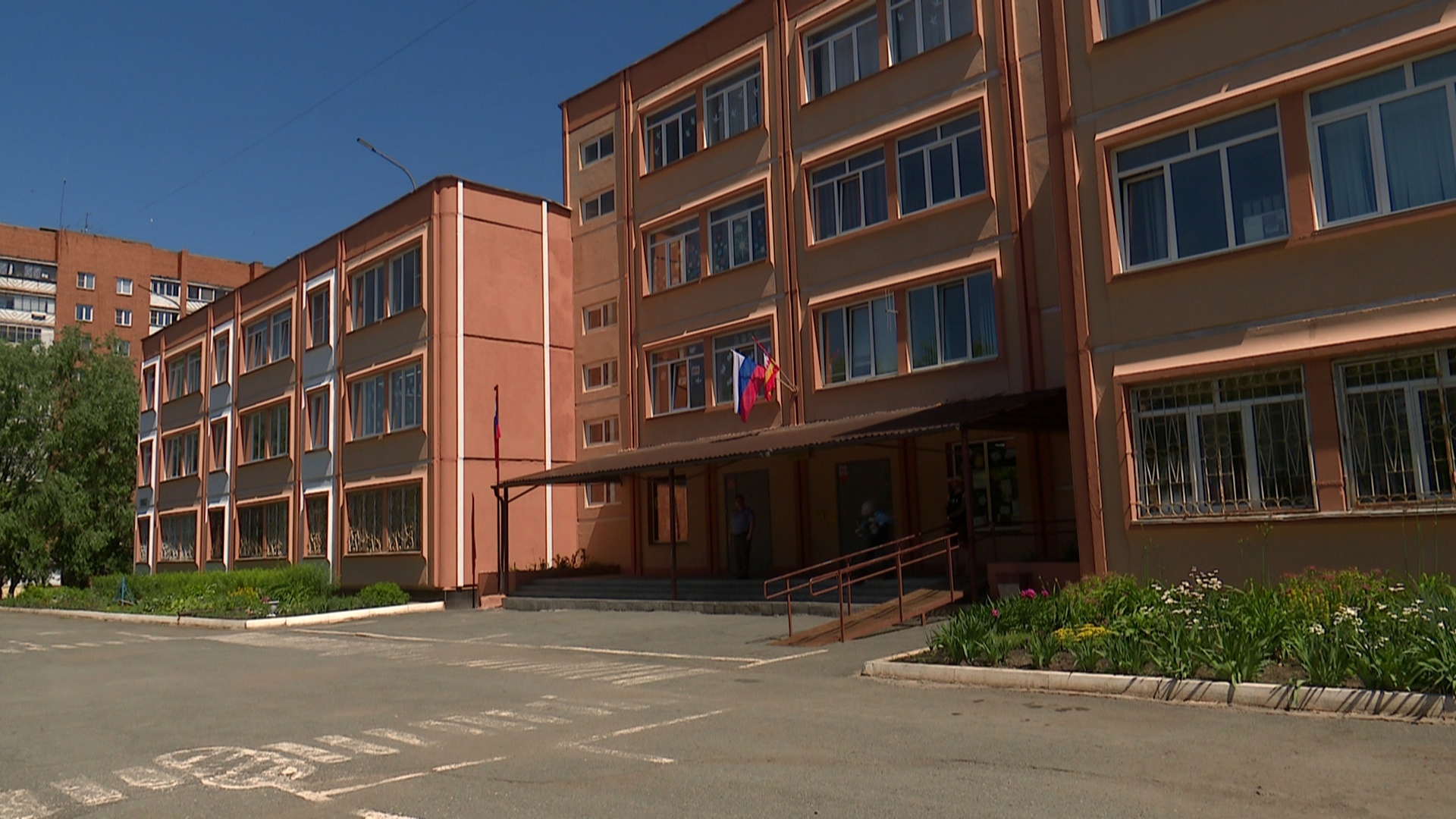 Масштабное обновление школ началось в Челябинске