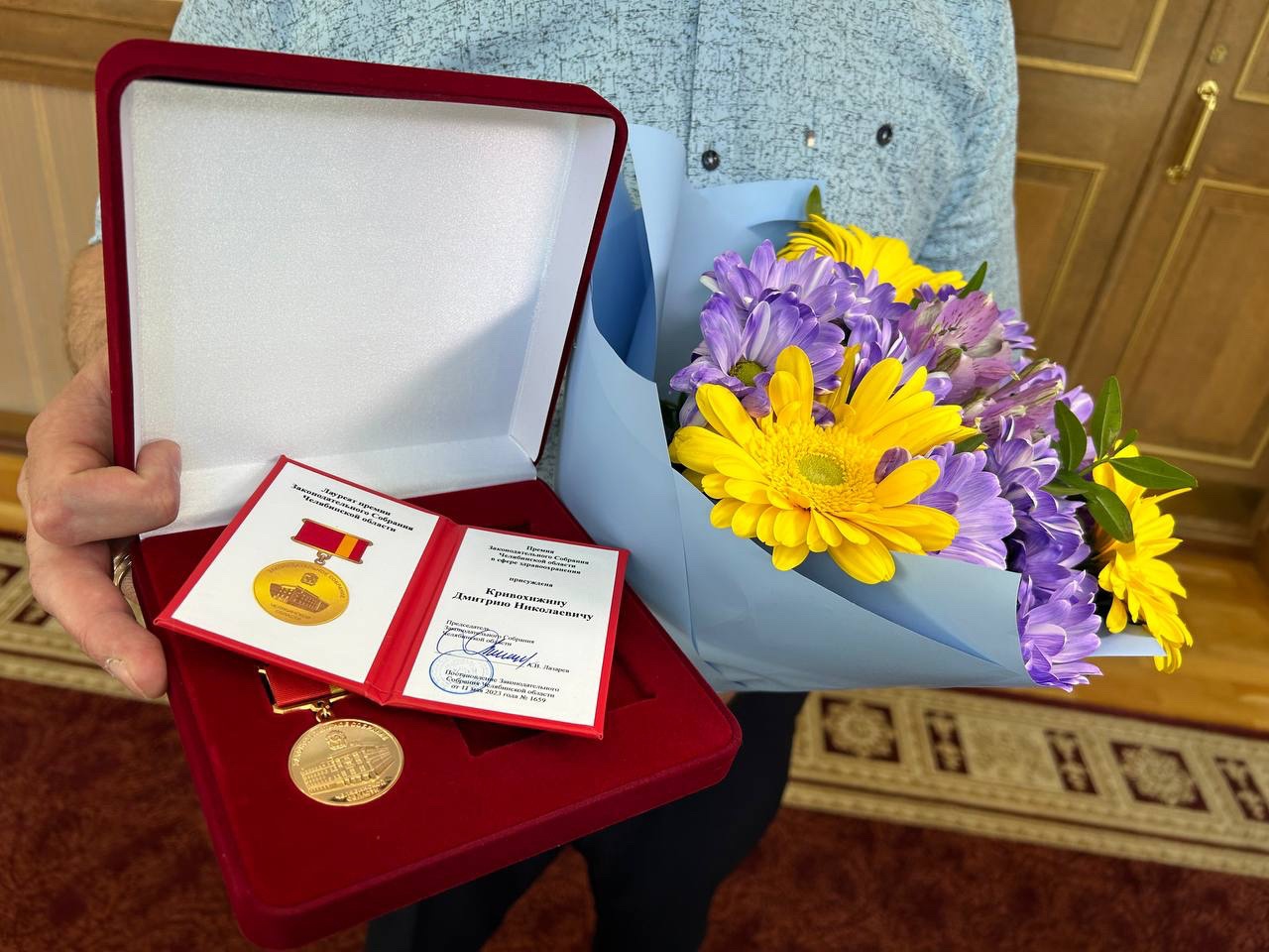 В преддверии дня медицинского работника в Челябинске наградили 60 лучших врачей 