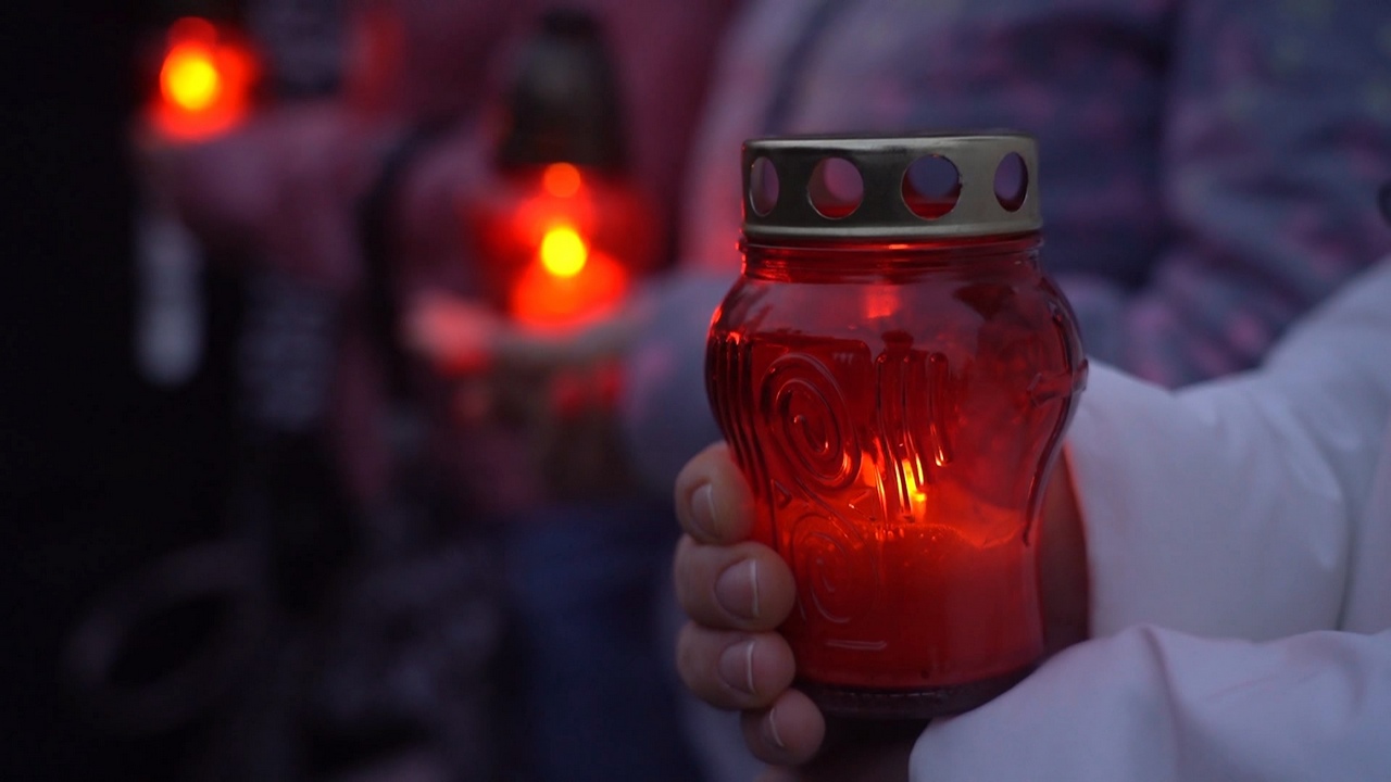 Акция "Свеча памяти" прошла в городах Челябинской области. Фото: скриншот видео