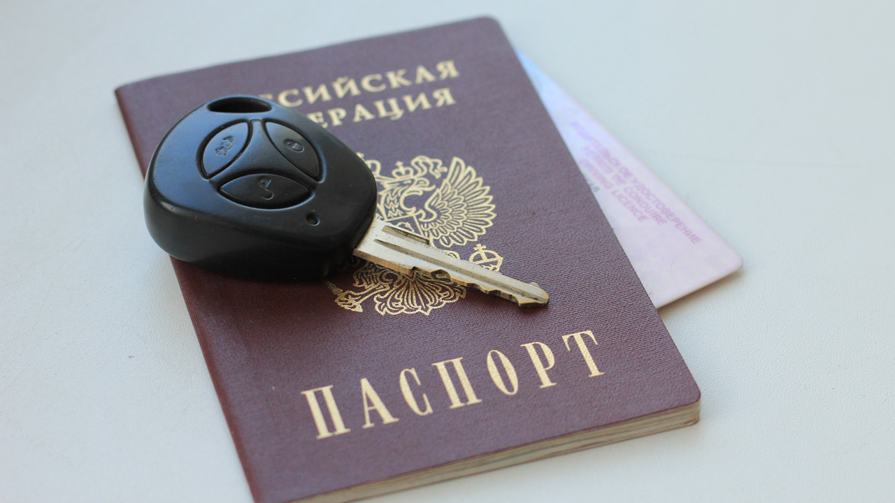 Жители Челябинска жалуются на очереди при регистрации автомобилей в ГИБДД