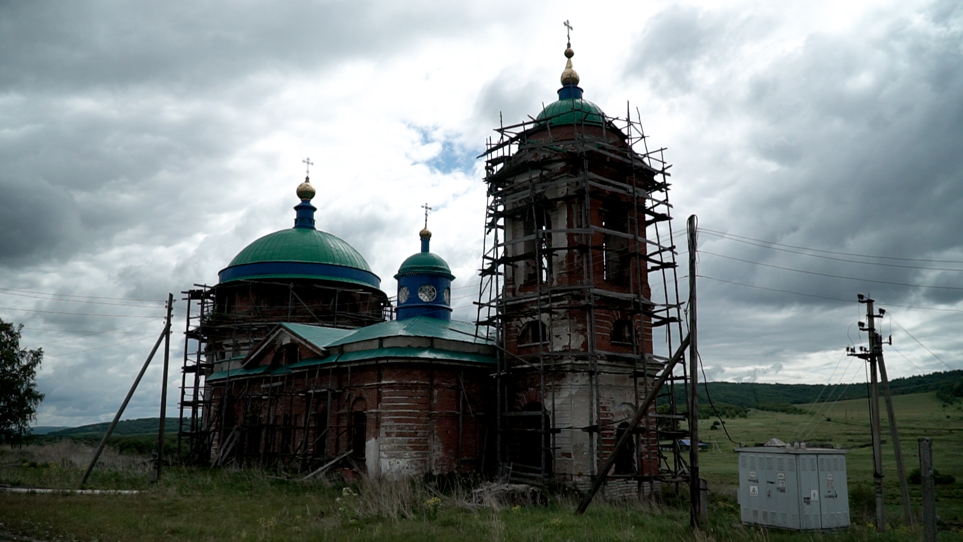 Чудо русского зодчества: жители Ашинского района просят восстановить старую церковь