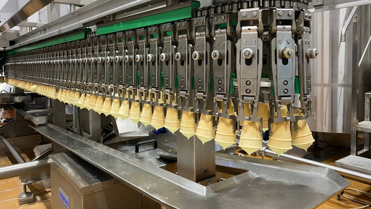До 50 тонн мороженого в сутки производят на заводе в Челябинской области