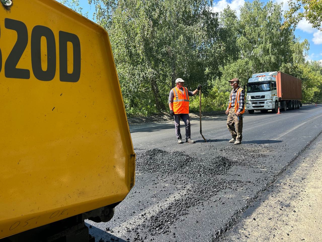 В Челябинске продолжается масштабный ремонт дорог