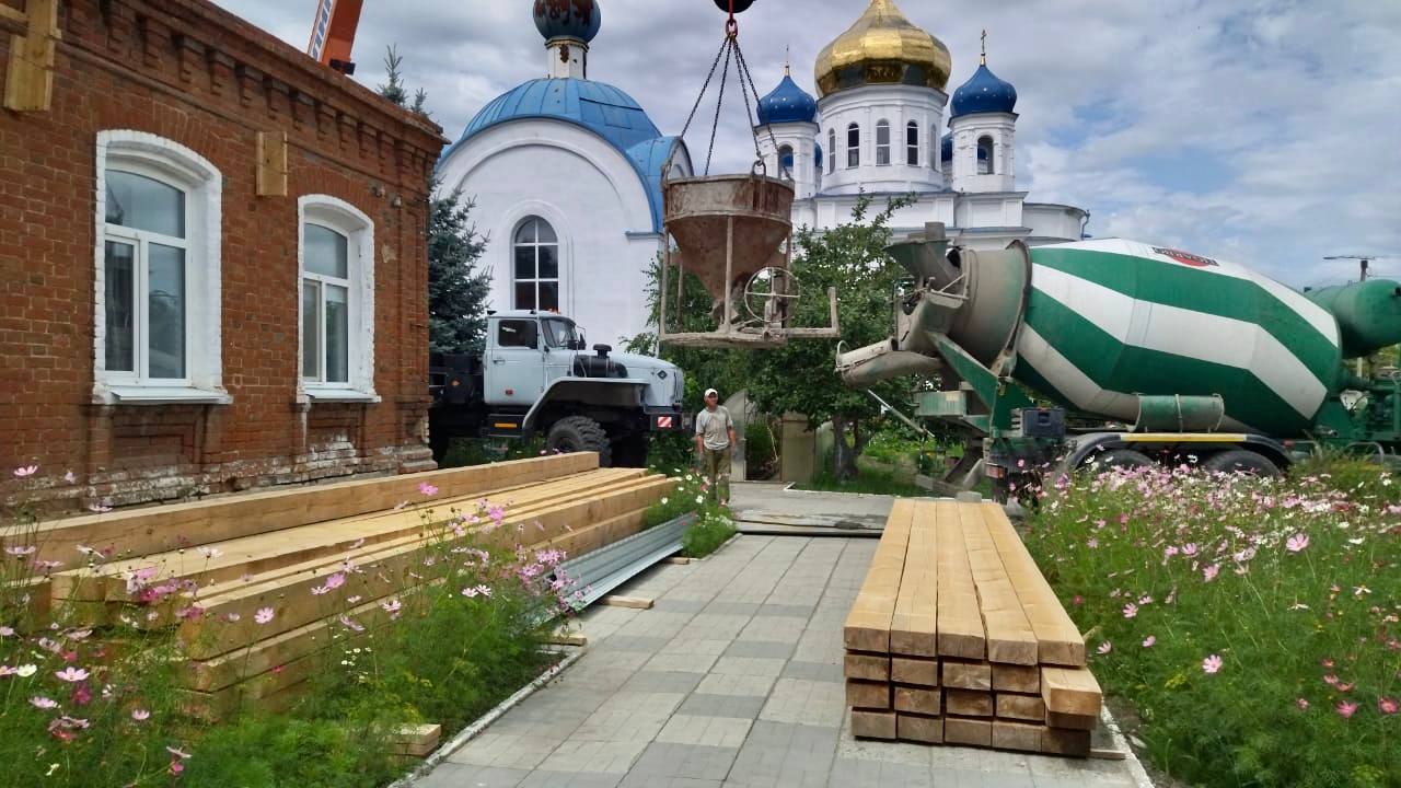 Здание Свято-Казанского монастыря восстанавливают в Челябинской области Здание Свято-Казанского монастыря восстанавливают в Челябинской области