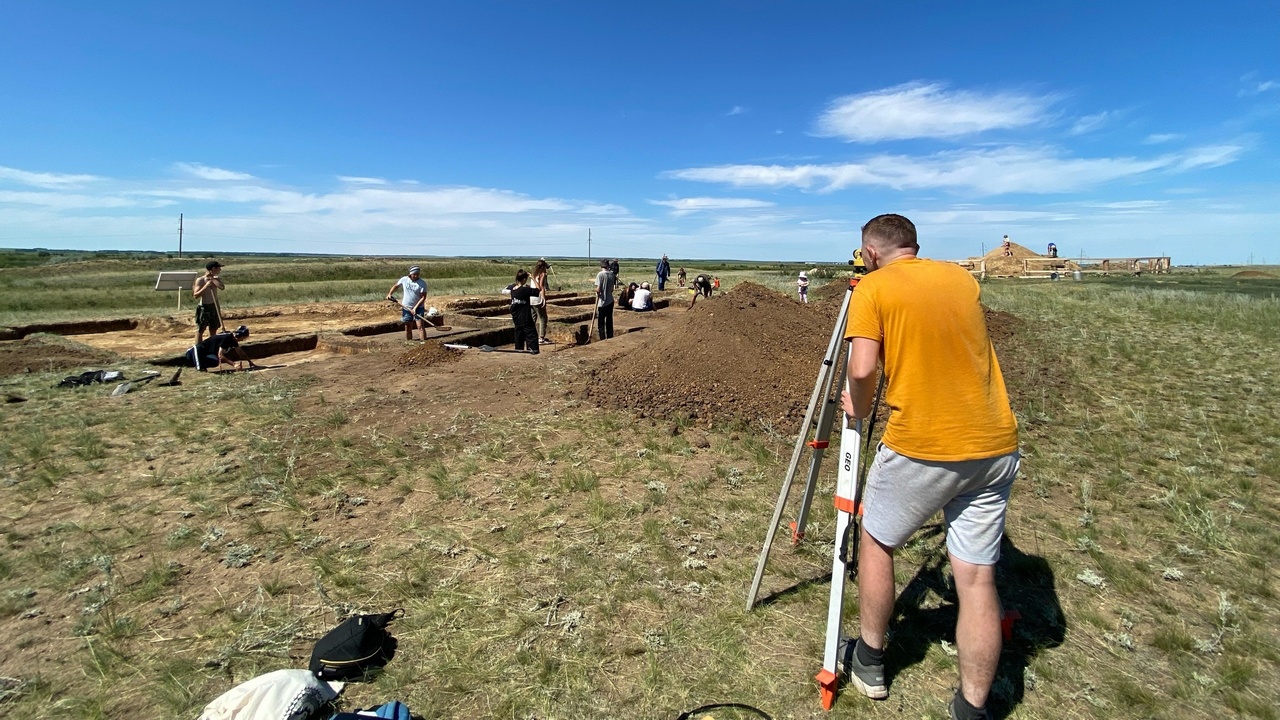 Древний ров с погребениями нашли на юге Челябинской области 