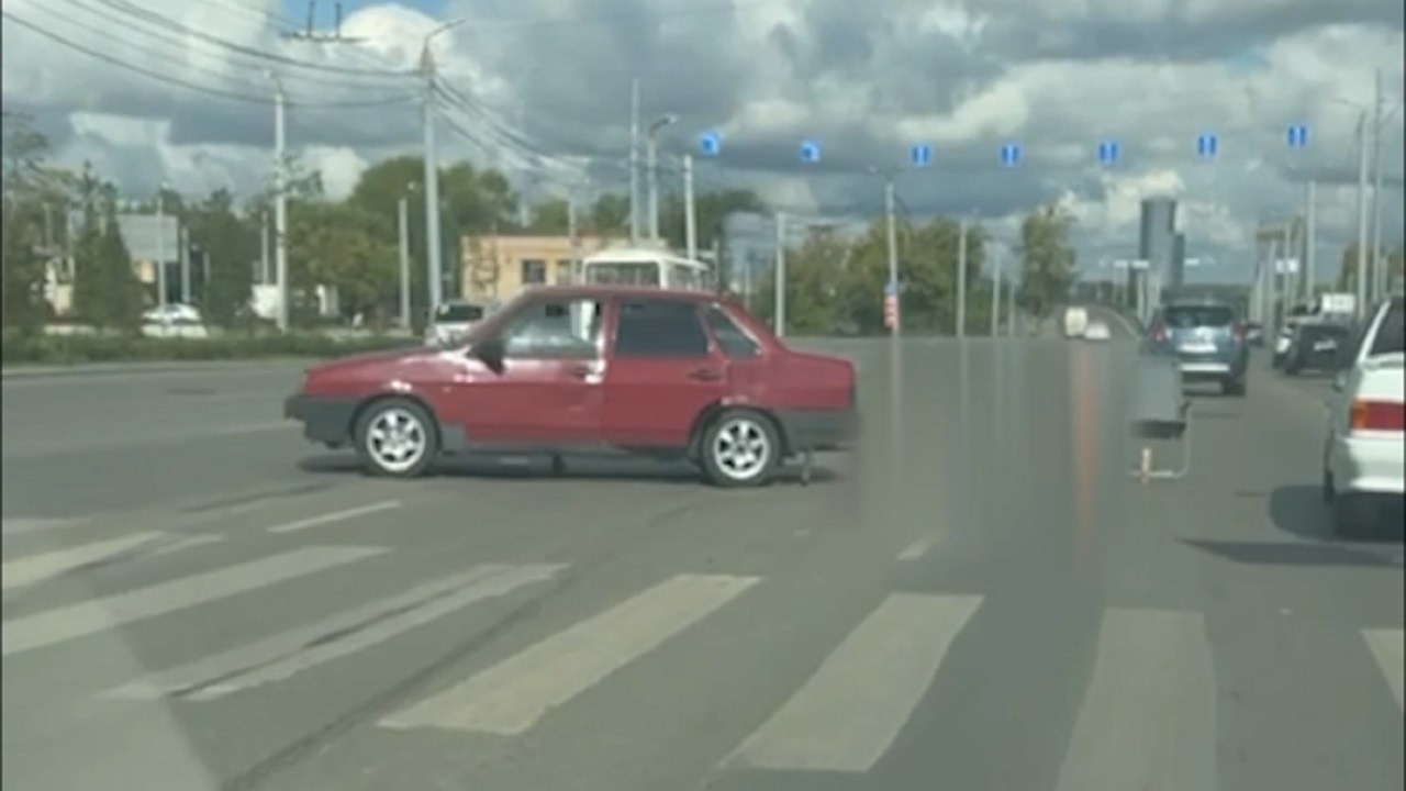 В Челябинске легковушка насмерть сбила пешехода ВИДЕО