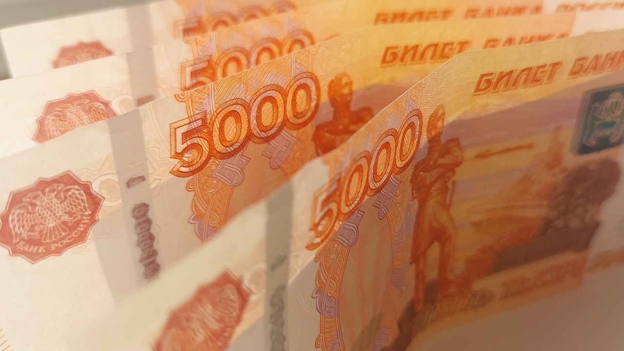 ЦБ рассказал, сколько денег хранят в банках жители Челябинской области 