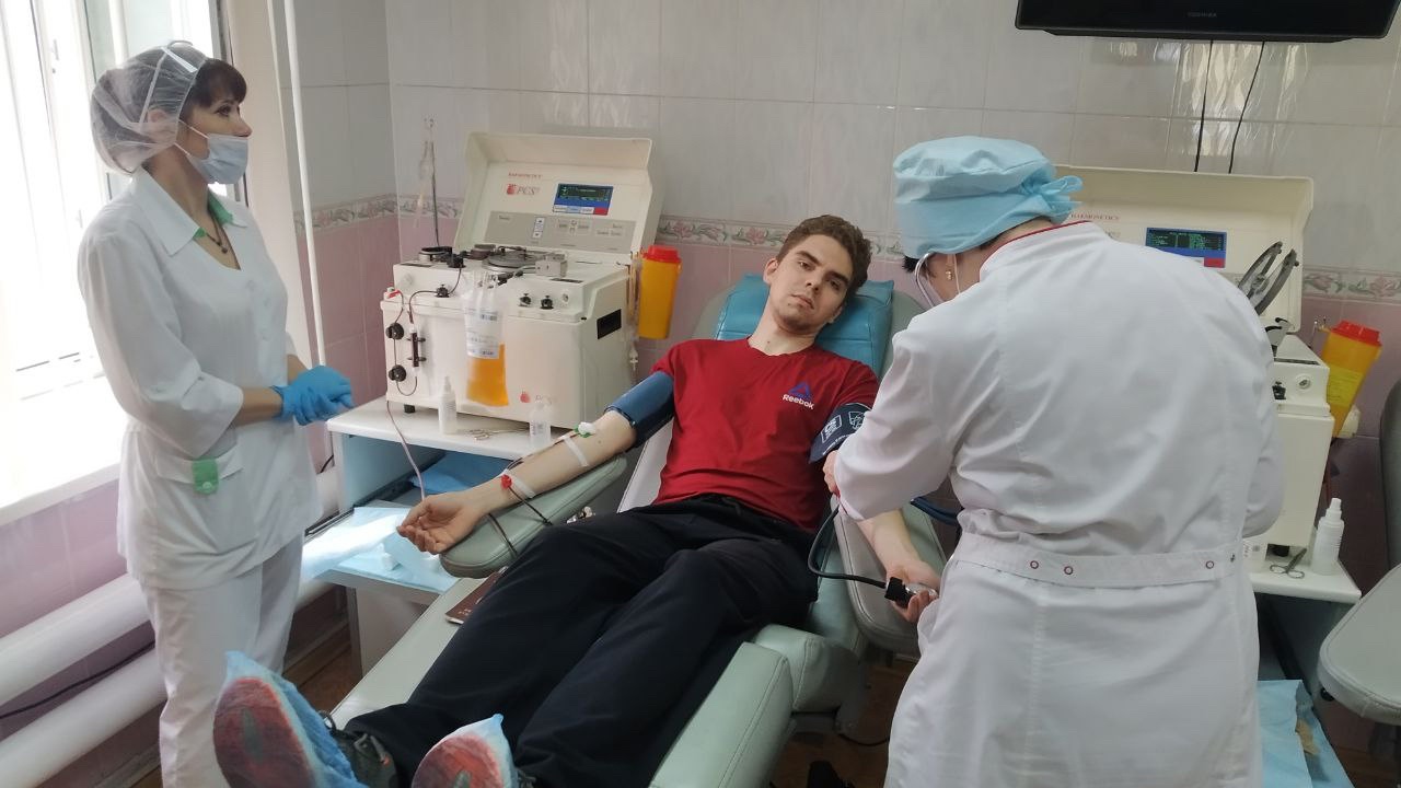В Челябинской области становится больше доноров: зачем нужна плазма крови В Челябинской области становится больше доноров: зачем нужна плазма крови