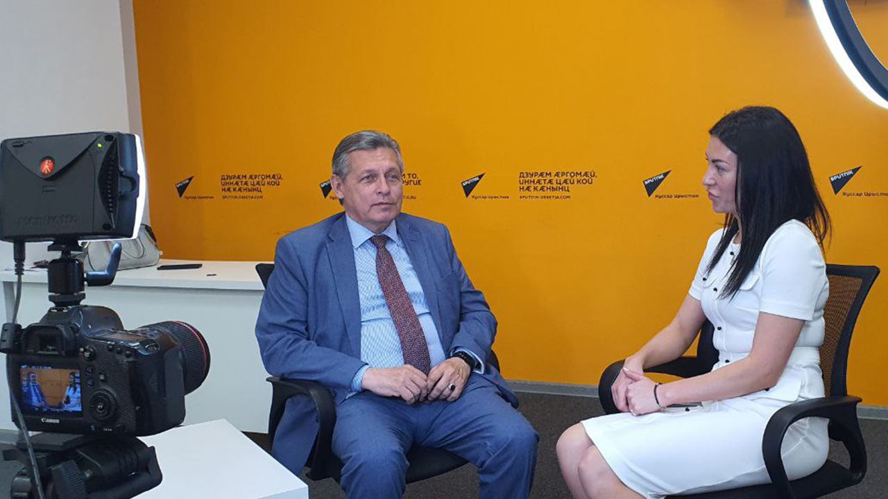 Рифат Сабитов обсудил взаимодействие российских и осетинских СМИ