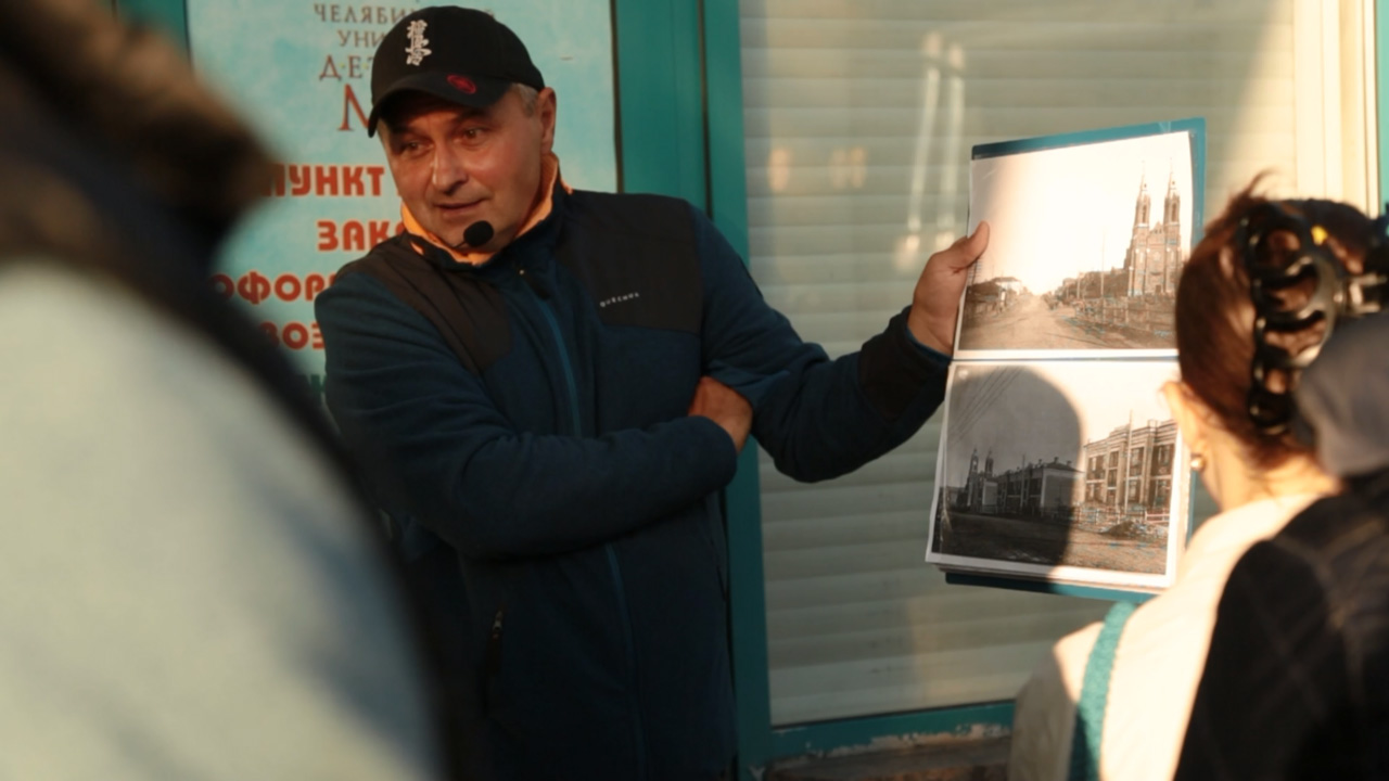 Челябинский "Мадрид" и дворик любви: чем удивляют пешие экскурсии Челябинский "Мадрид" и дворик любви: чем удивляют пешие экскурсии