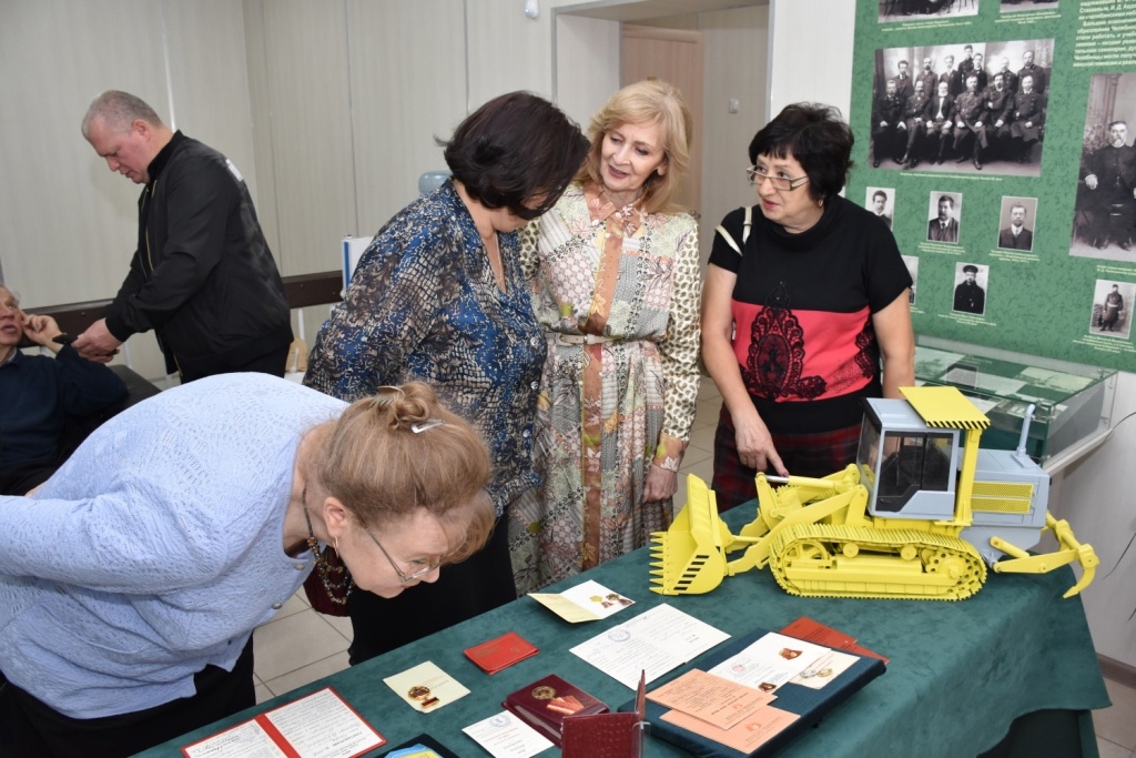 Государственному архиву Челябинской области исполнилось 102 года