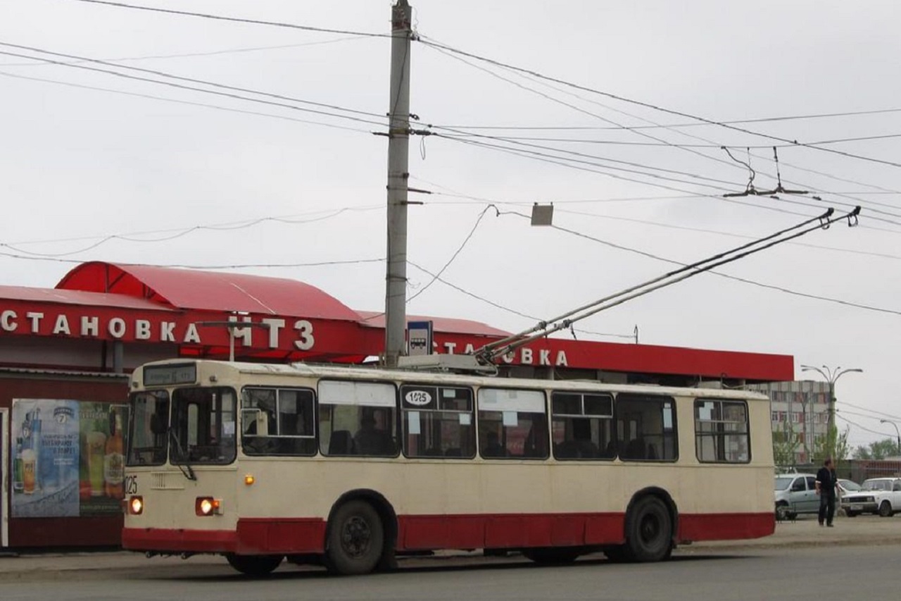 Троллейбусный маршрут отменят на 3 недели в Челябинске