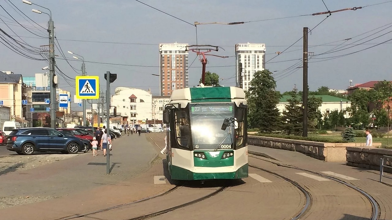 Два трамвайных маршрута в Челябинске изменили на две недели