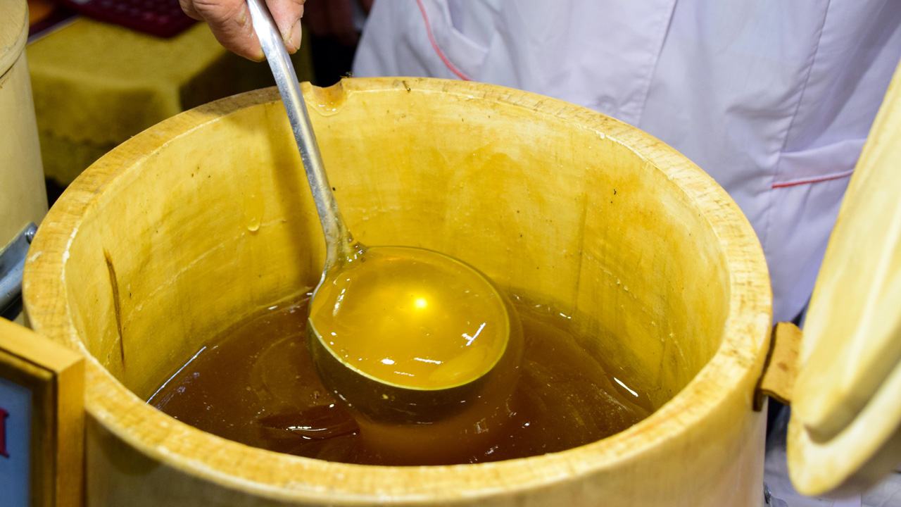 Пчеловоды из Челябинской области передали мед для бойцов СВО