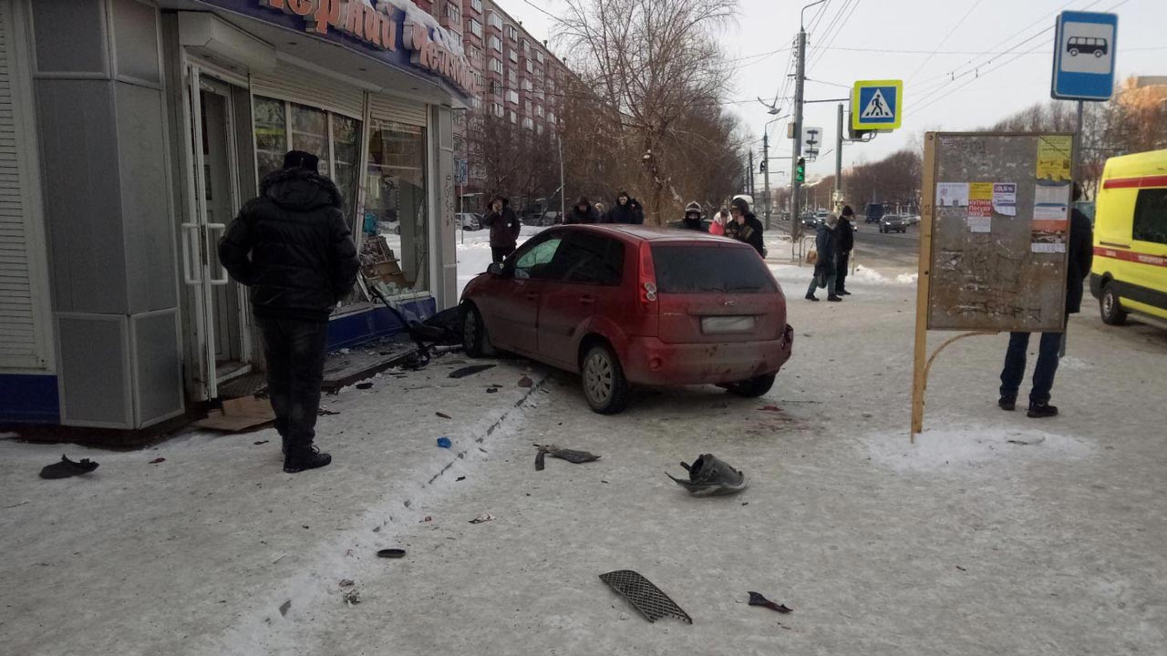 В Челябинске вынесли приговор водителю за смертельное ДТП на остановке