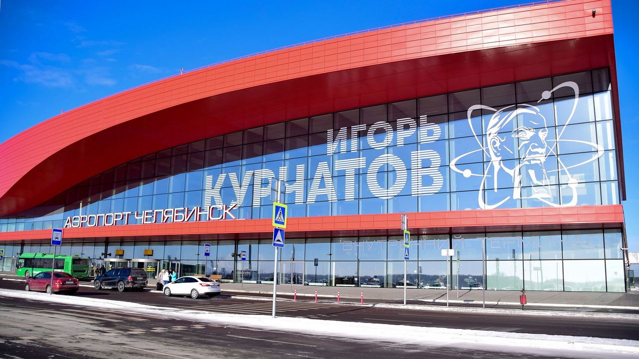 Аэропорт Челябинска перешел на зимнее расписание полетов