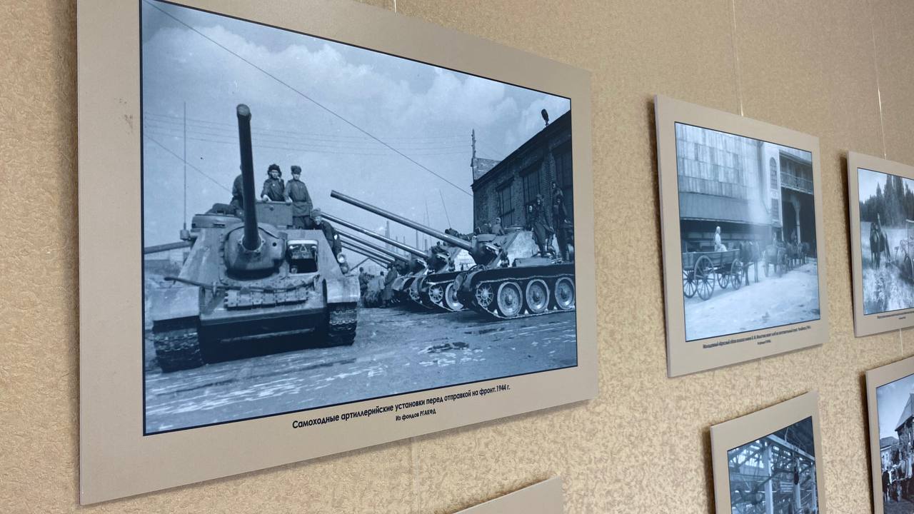 Кузница Победы: в Челябинске показали уникальные снимки истории Танкограда Кузница Победы: в Челябинске показали уникальные снимки истории Танкограда
