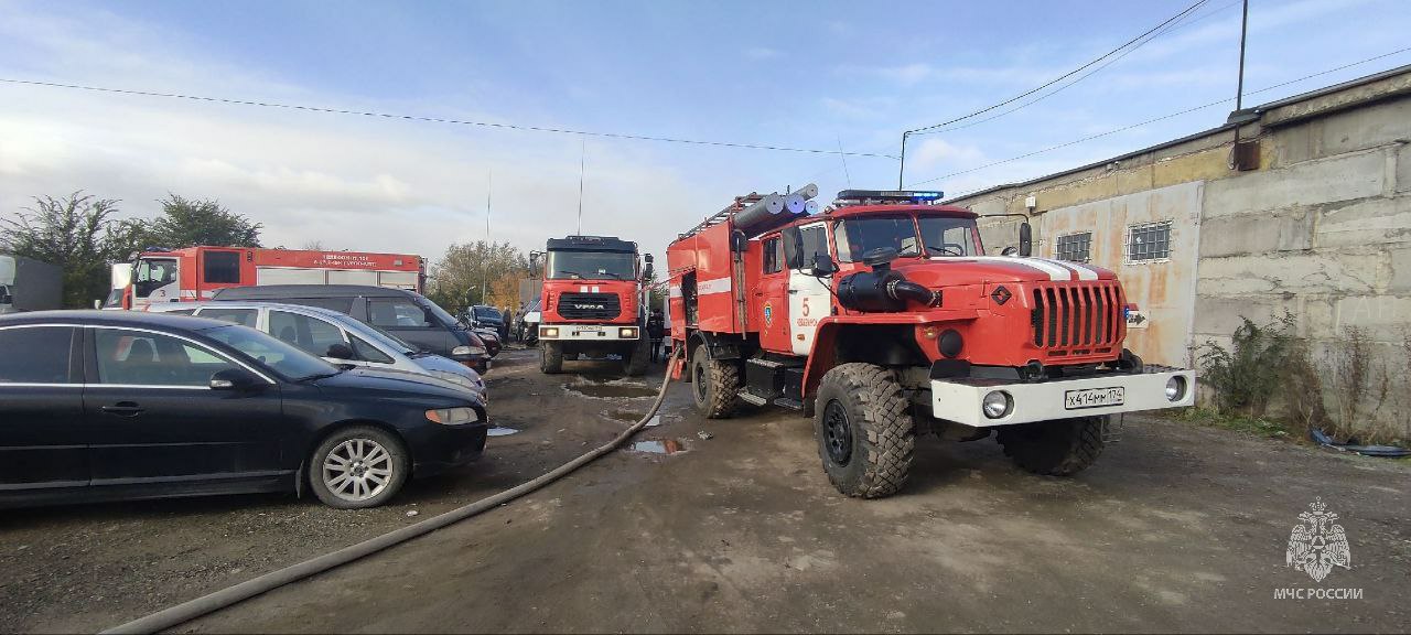 Газовый баллон взорвался в автосервисе в Челябинске, есть пострадавшие