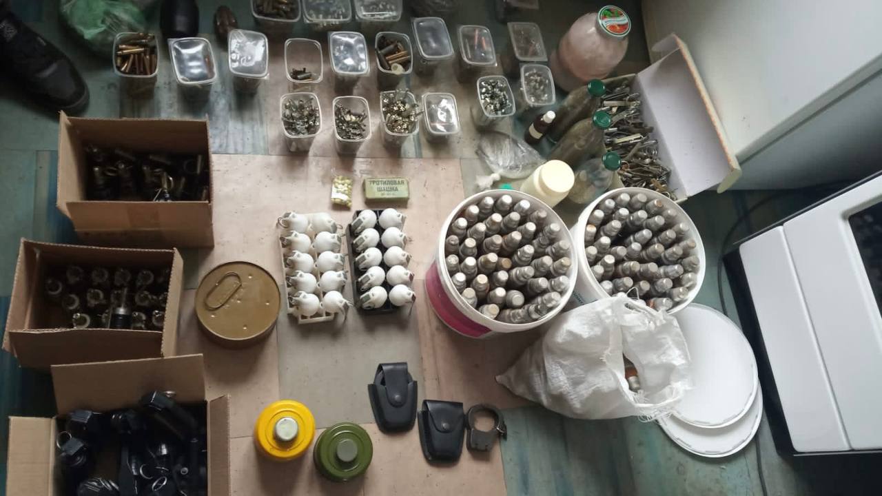 Двум торговцам нелегальным оружием вынесли приговор в Челябинской области