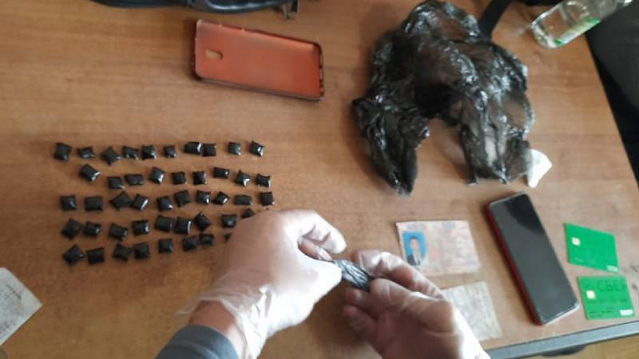 В парке Гагарина в Челябинске нашли 200 закладок с наркотиками В парке Гагарина в Челябинске нашли 200 закладок с наркотиками