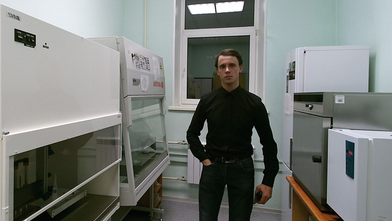 Ученые из Челябинска начали печатать на 3D-биопринтере сосуды человека Ученые из Челябинска начали печатать на 3D-биопринтере сосуды человека