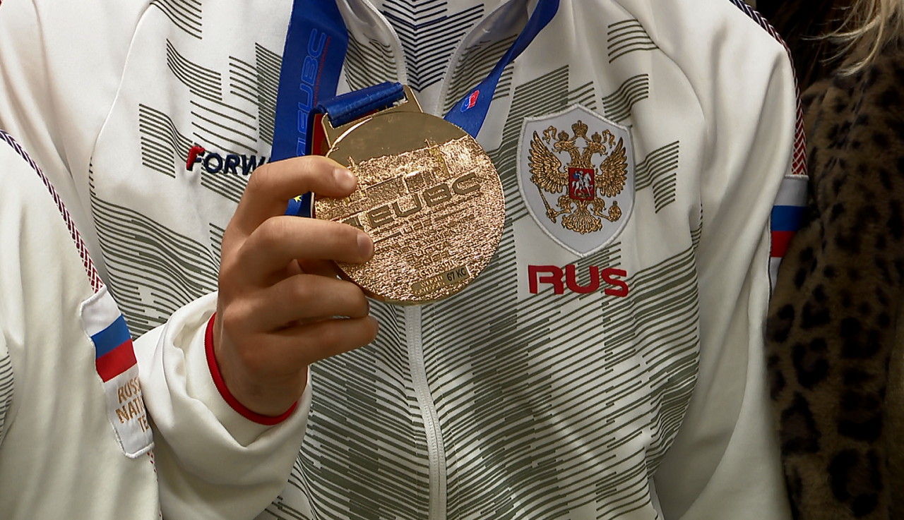 Челябинец Ахмадшох Махмадшоев стал победителем Первенства Европы по боксу