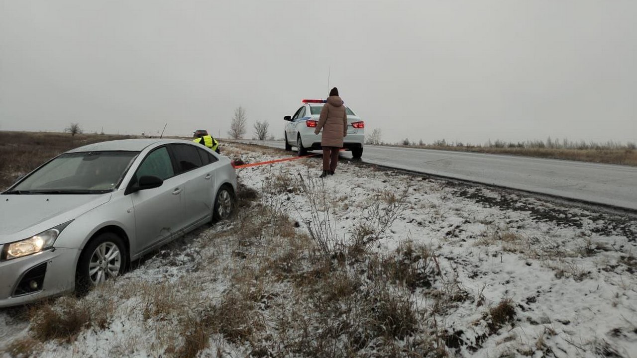 Дороги в Челябинской области превратились в опасный ледяной каток