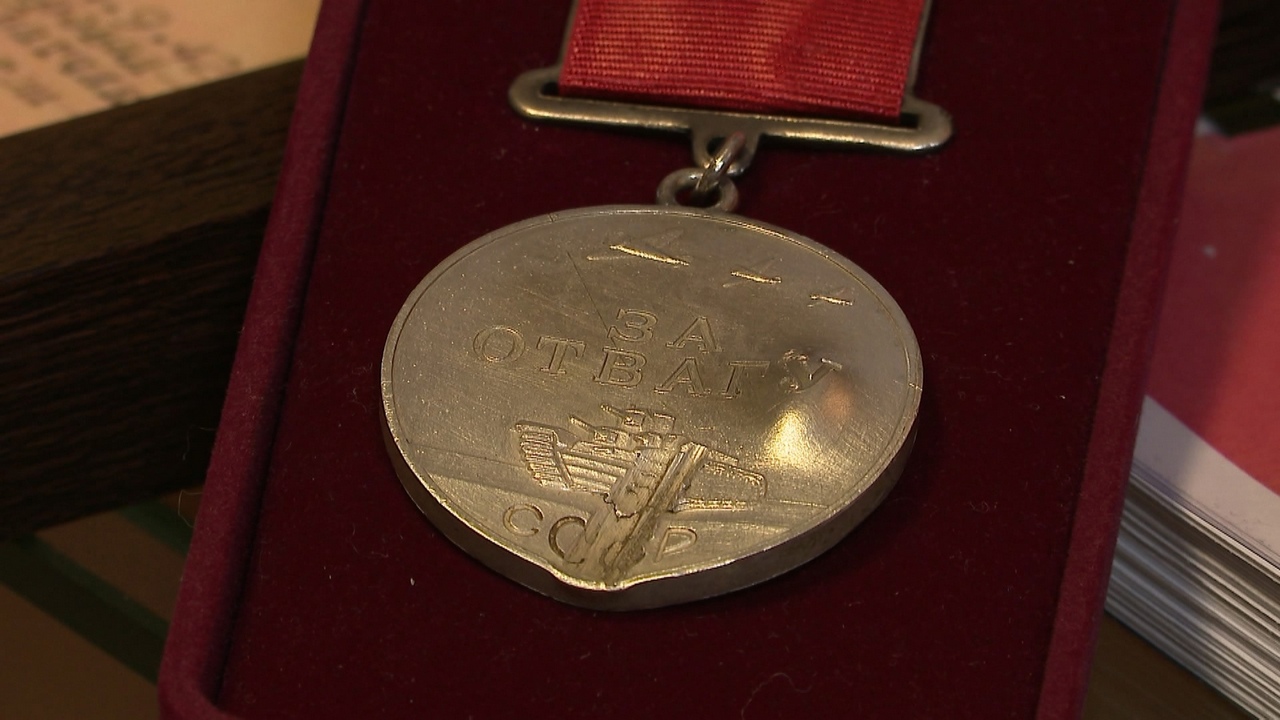 Медаль пропавшего без вести солдата ВОВ нашли челябинские поисковики