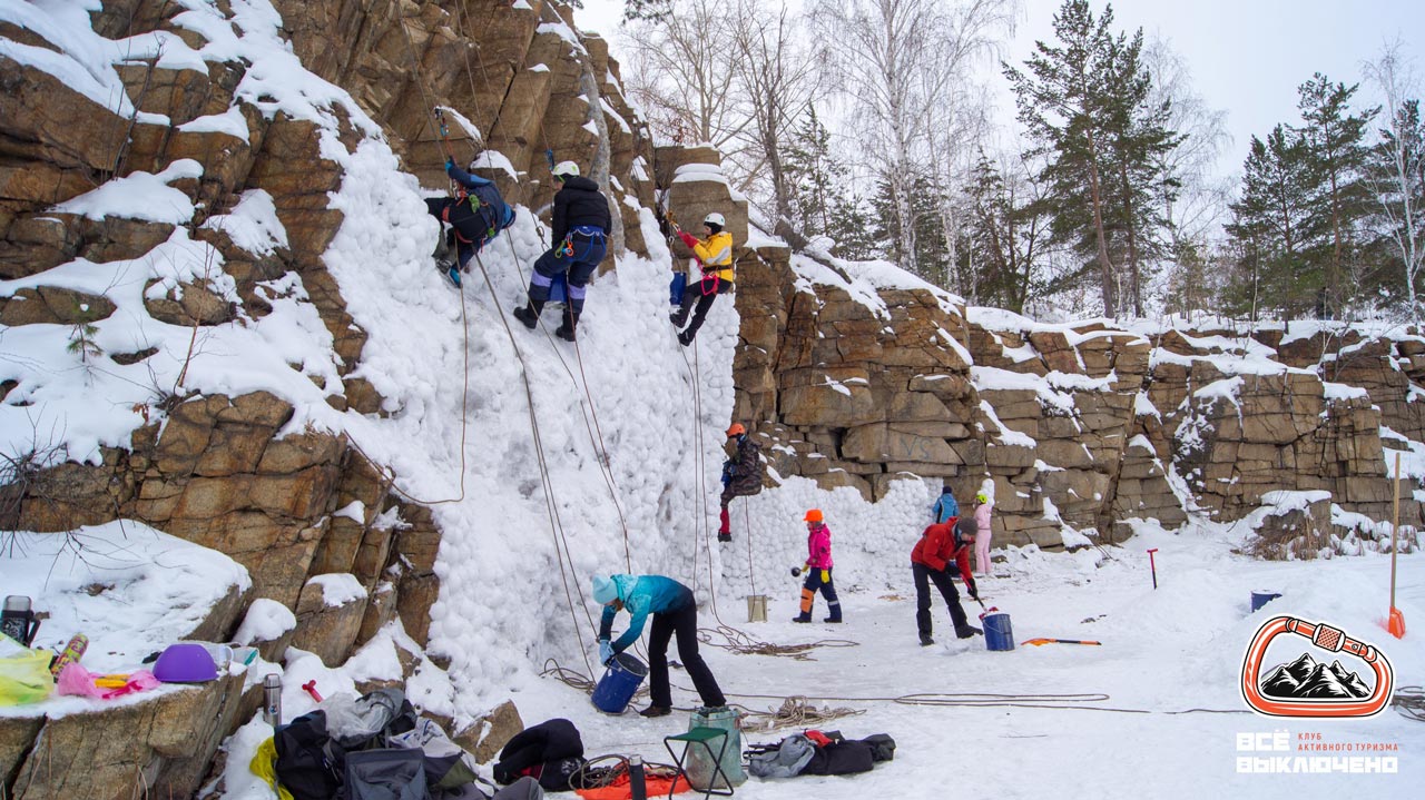 Ледяную стену для горных туристов создадут на карьере в Челябинске