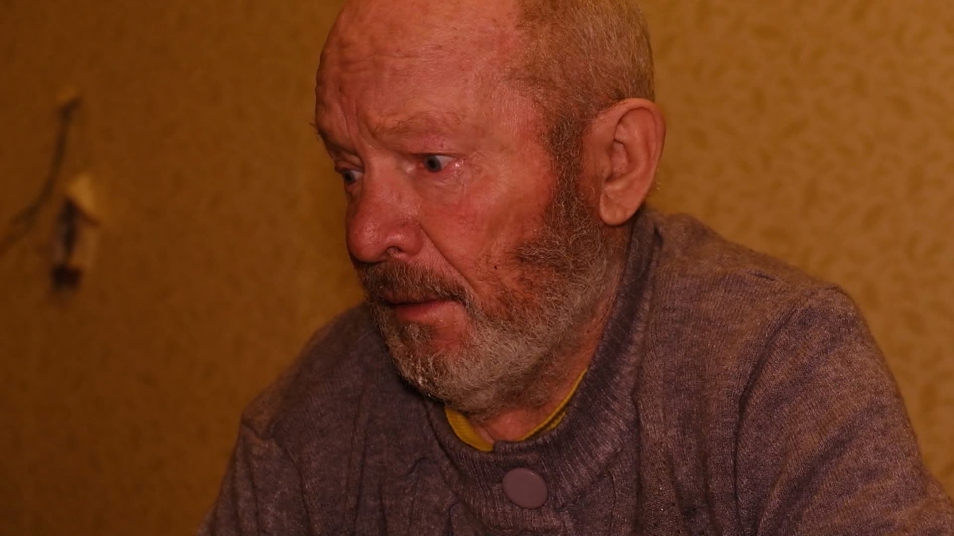 Пенсионер оказался единственным жильцом аварийного дома в Копейске 